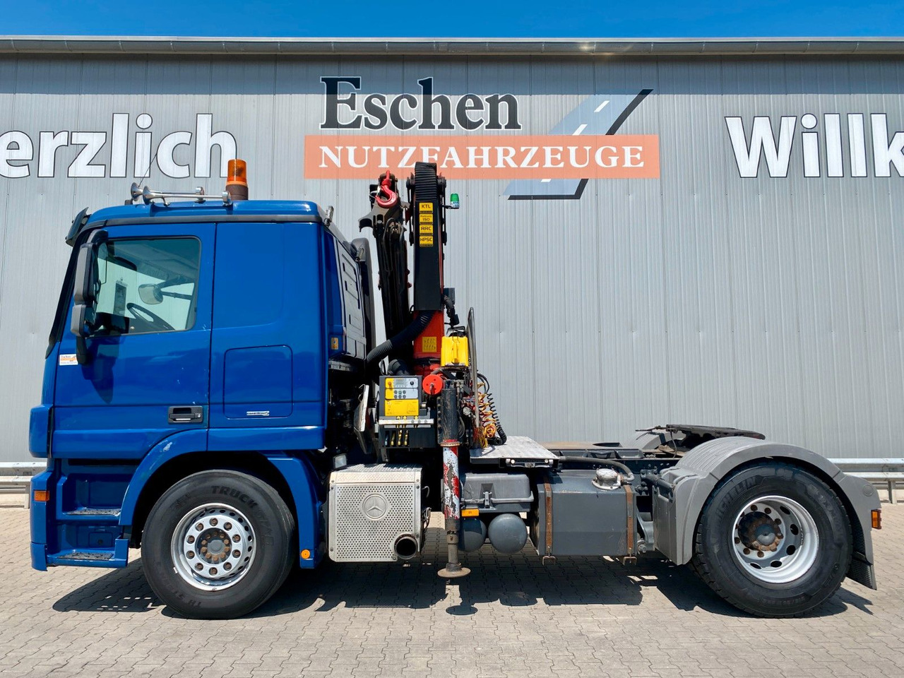 Mercedes-Benz 1841 Actros MP3 | PK 18502*Funk&Flur*Klima*1.Hd - Tractor unit: picture 3 Mercedes-Benz 1841 Actros MP3 | PK 18502*Funk&Flur*Klima*1.Hd - Tractor unit: picture 3