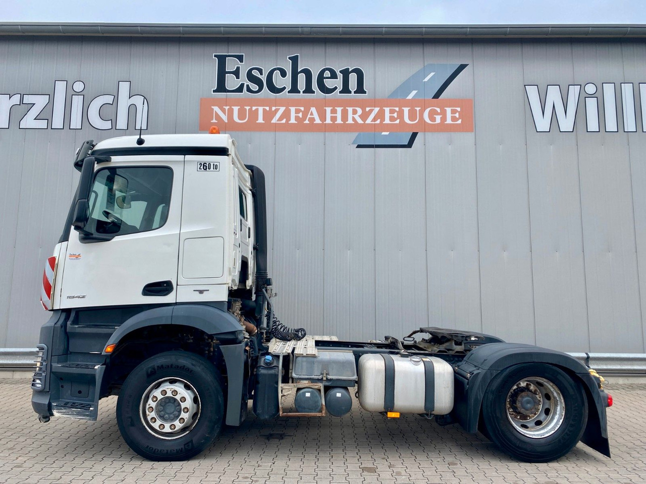 Mercedes-Benz Arocs 1842 LS 4x2 Kipphydraulik*Klima*Automatik - Tractor unit: picture 2 Mercedes-Benz Arocs 1842 LS 4x2 Kipphydraulik*Klima*Automatik - Tractor unit: picture 2