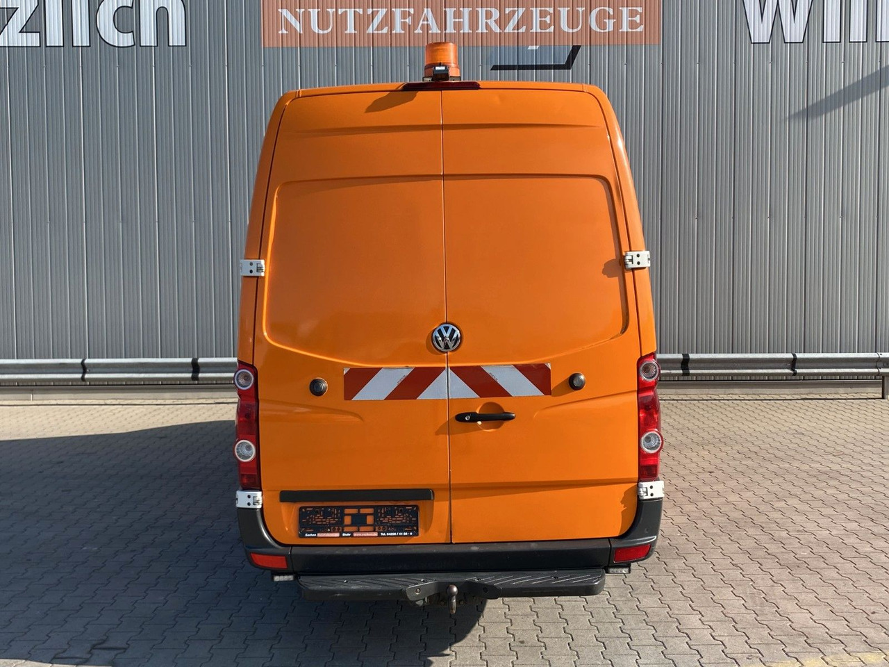 Volkswagen Crafter Kamerawagen | PC-Setup*Standklima*AHK - Panel van: picture 4 Volkswagen Crafter Kamerawagen | PC-Setup*Standklima*AHK - Panel van: picture 4