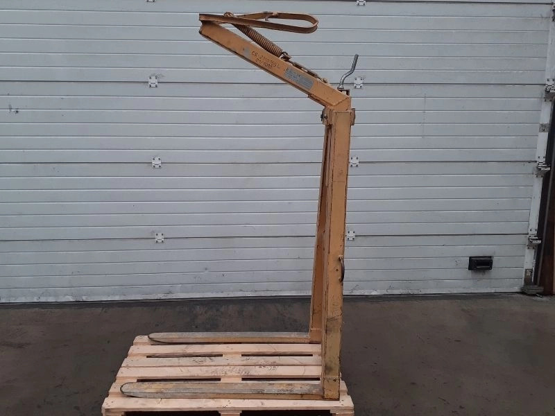 Portapalet regulable - Attachment for Material handling equipment: picture 3 Portapalet regulable - Attachment for Material handling equipment: picture 3