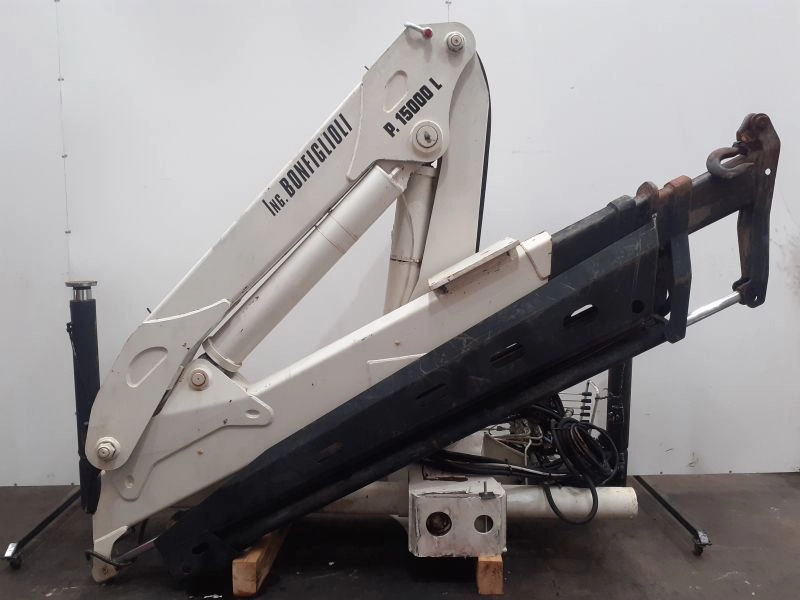 Grúa Bonfiglioli P15000L - Loader crane for Truck: picture 1 Grúa Bonfiglioli P15000L - Loader crane for Truck: picture 1