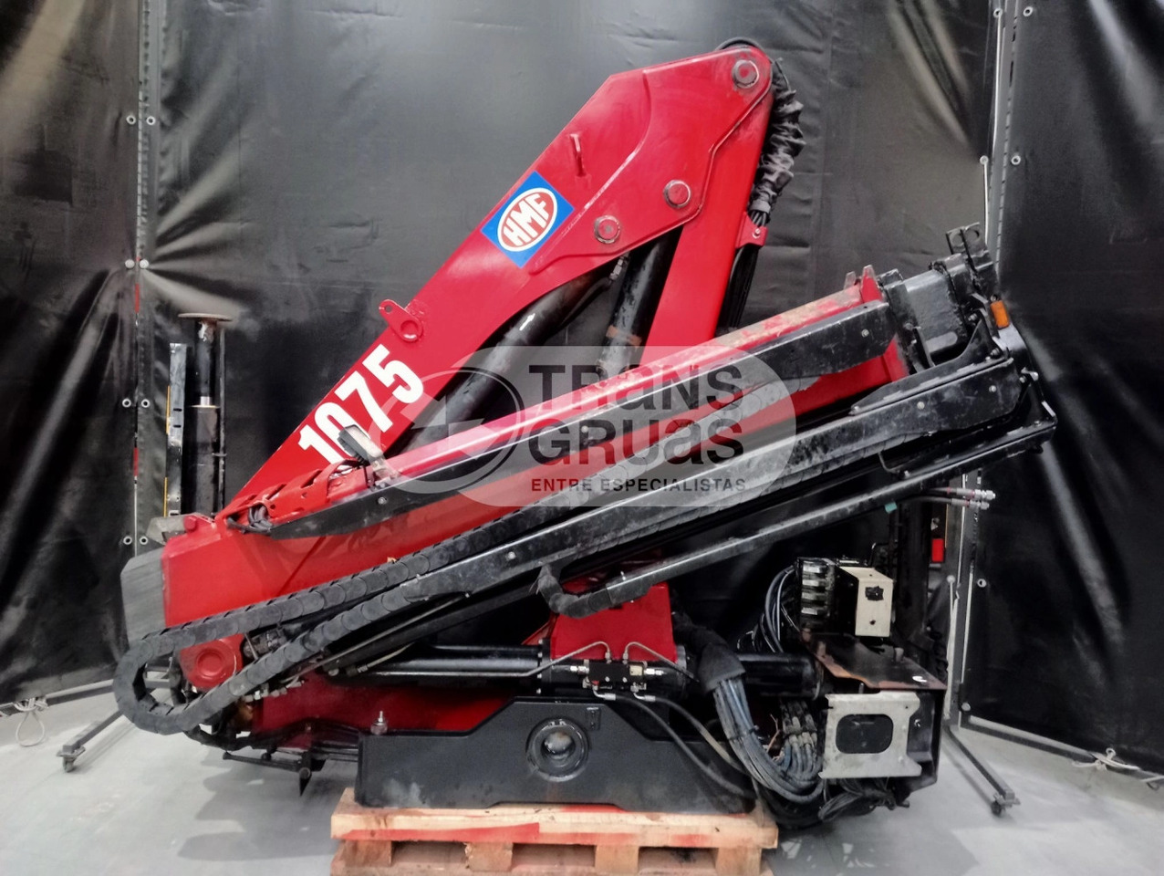 Grúa HMF 1075 K3 - Loader crane for Truck: picture 2 Grúa HMF 1075 K3 - Loader crane for Truck: picture 2