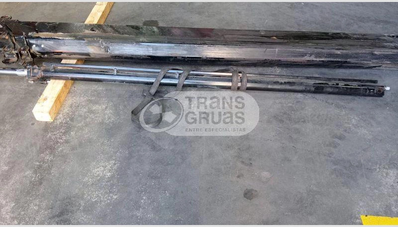 Grúa HMF 1110 K2 solo para recambios - Loader crane for Truck: picture 1 Grúa HMF 1110 K2 solo para recambios - Loader crane for Truck: picture 1