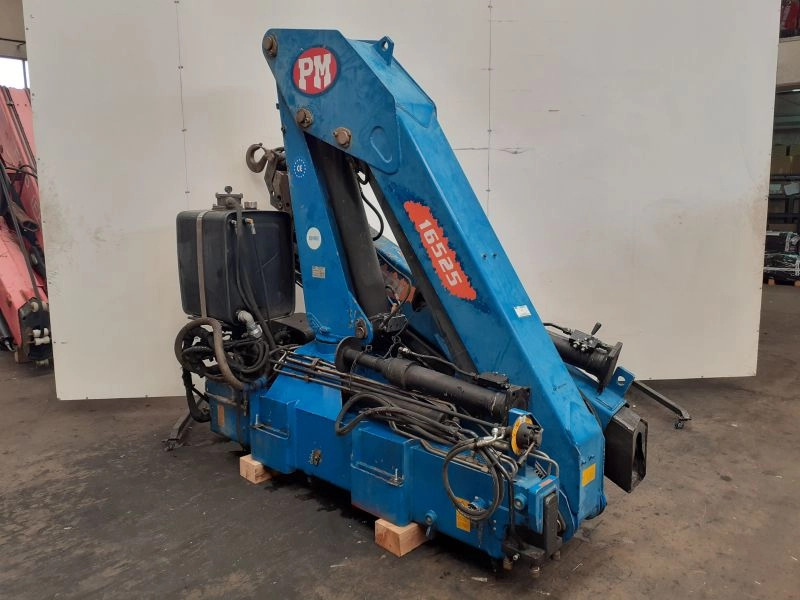 Grúa PM 16 - Loader crane for Truck: picture 3 Grúa PM 16 - Loader crane for Truck: picture 3
