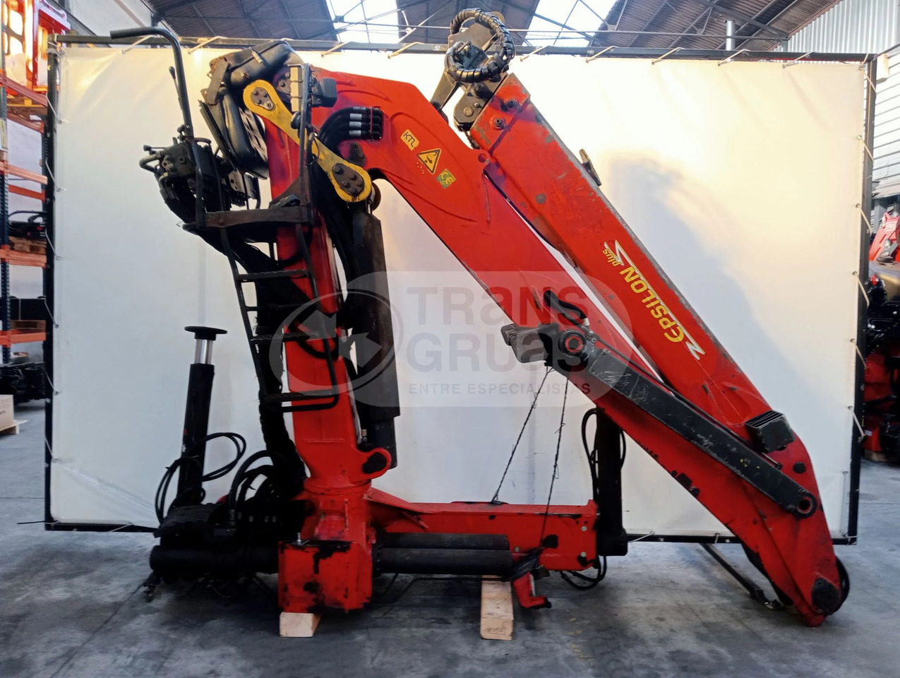 Grúa forestal Epsilon E165Z95 - Loader crane for Forestry equipment: picture 3 Grúa forestal Epsilon E165Z95 - Loader crane for Forestry equipment: picture 3