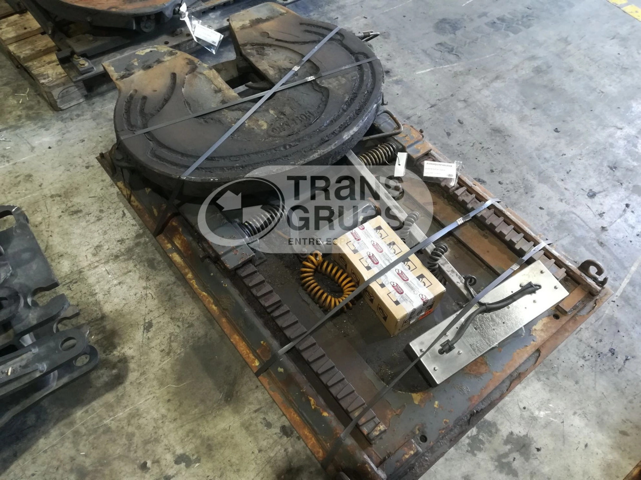 Quinta rueda + carro desplazable - Fifth wheel coupling for Truck: picture 3 Quinta rueda + carro desplazable - Fifth wheel coupling for Truck: picture 3