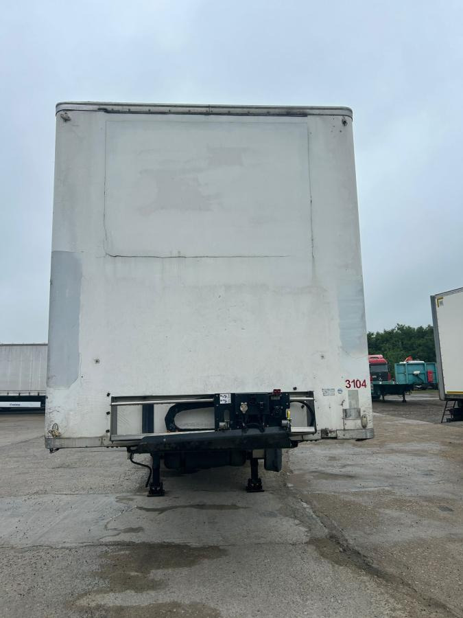 Isothermal semi-trailer Chereau: picture 7