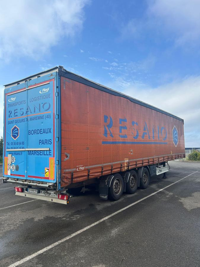 Fliegl - Curtainsider semi-trailer: picture 4 Fliegl - Curtainsider semi-trailer: picture 4