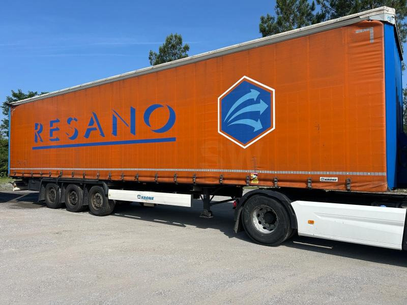 Fliegl - Curtainsider semi-trailer: picture 3 Fliegl - Curtainsider semi-trailer: picture 3
