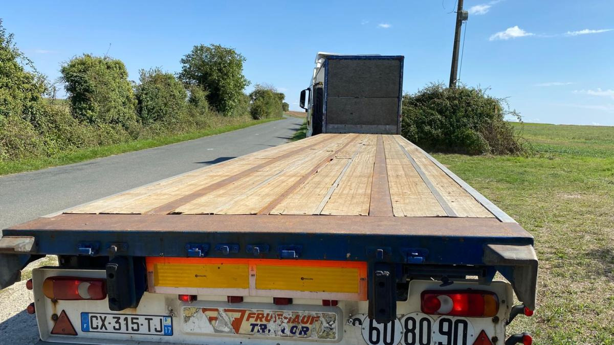 General Trailers - Dropside/ Flatbed semi-trailer: picture 2 General Trailers - Dropside/ Flatbed semi-trailer: picture 2