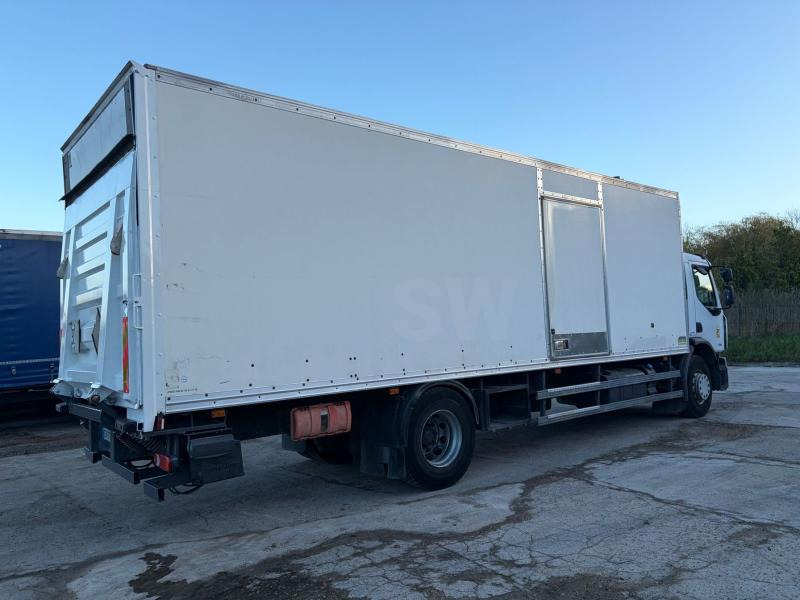 Renault Premium 270 - Box truck: picture 4 Renault Premium 270 - Box truck: picture 4