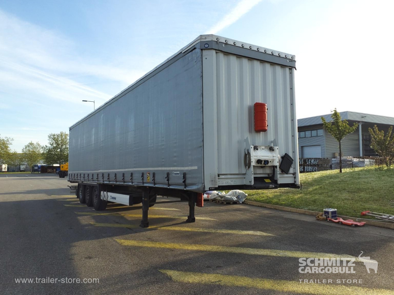KRONE Curtainsider Standard - Curtainsider semi-trailer: picture 1 KRONE Curtainsider Standard - Curtainsider semi-trailer: picture 1