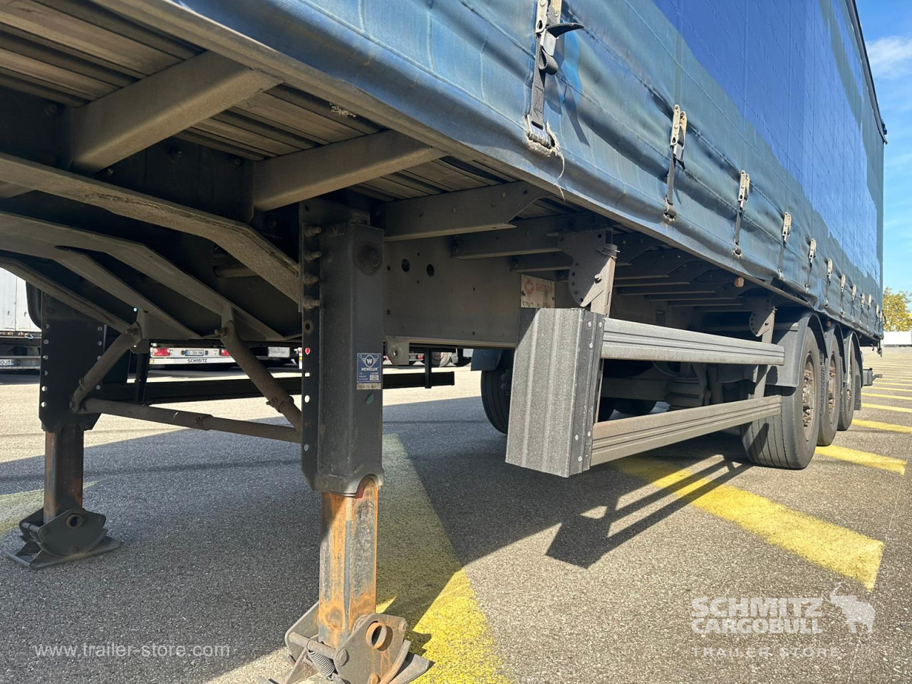 SAMRO Curtainsider Standard - Curtainsider semi-trailer: picture 2 SAMRO Curtainsider Standard - Curtainsider semi-trailer: picture 2