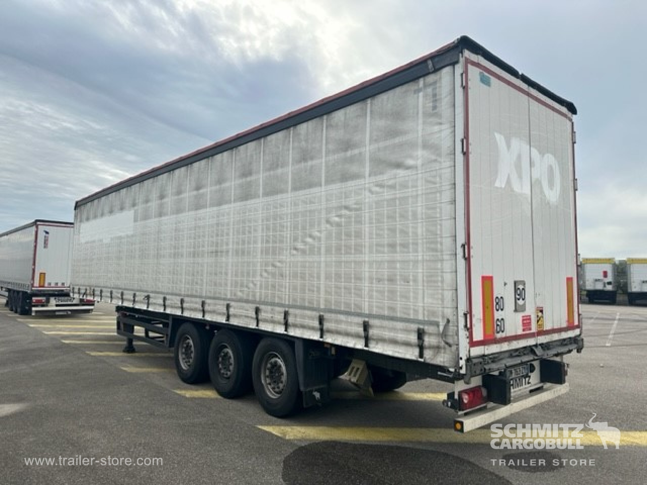 SCHMITZ Curtainsider Standard - Curtainsider semi-trailer: picture 4 SCHMITZ Curtainsider Standard - Curtainsider semi-trailer: picture 4