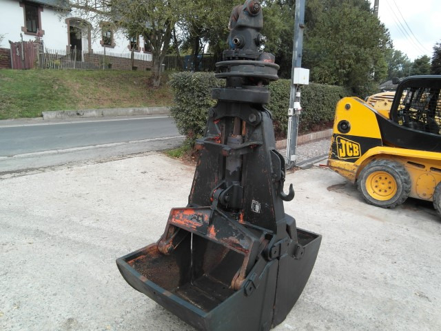 Atlas E 39 - Clamshell bucket: picture 1 Atlas E 39 - Clamshell bucket: picture 1