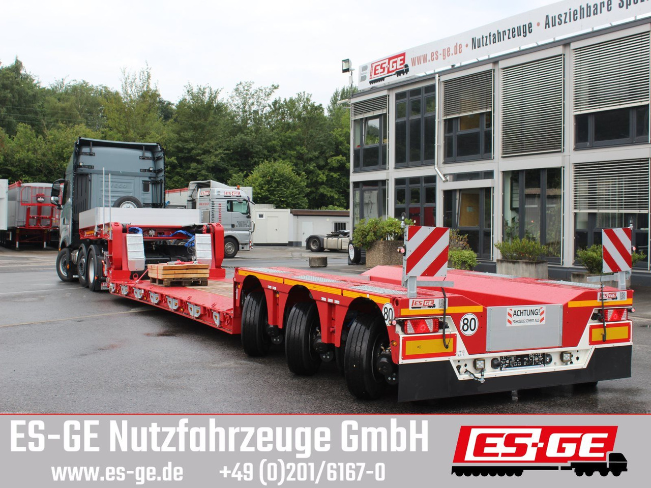 Faymonville MAX Trailer MAX510 Tiefbett 3x12 t PA - Low loader semi-trailer: picture 4 Faymonville MAX Trailer MAX510 Tiefbett 3x12 t PA - Low loader semi-trailer: picture 4