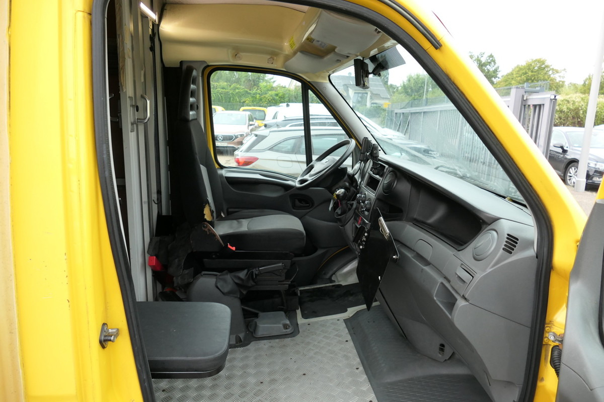 IVECO Daily 35 S11 C30C AUTOMATIK KAMERA MAXI Regale L - Box van: picture 5 IVECO Daily 35 S11 C30C AUTOMATIK KAMERA MAXI Regale L - Box van: picture 5