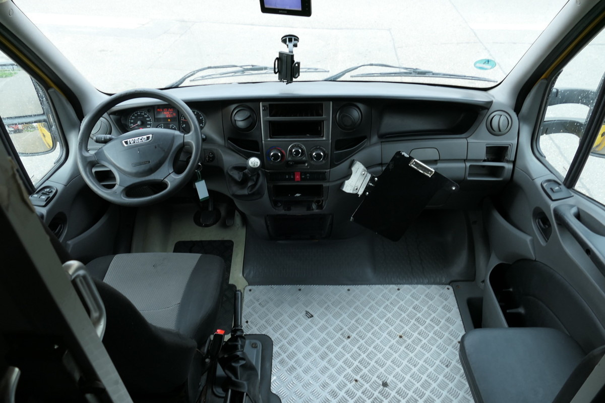IVECO Daily 35 S11 C30C AUTOMATIK KAMERA Regale LUFT D on lease IVECO Daily 35 S11 C30C AUTOMATIK KAMERA Regale LUFT D: picture 6 IVECO Daily 35 S11 C30C AUTOMATIK KAMERA Regale LUFT D on lease IVECO Daily 35 S11 C30C AUTOMATIK KAMERA Regale LUFT D: picture 6