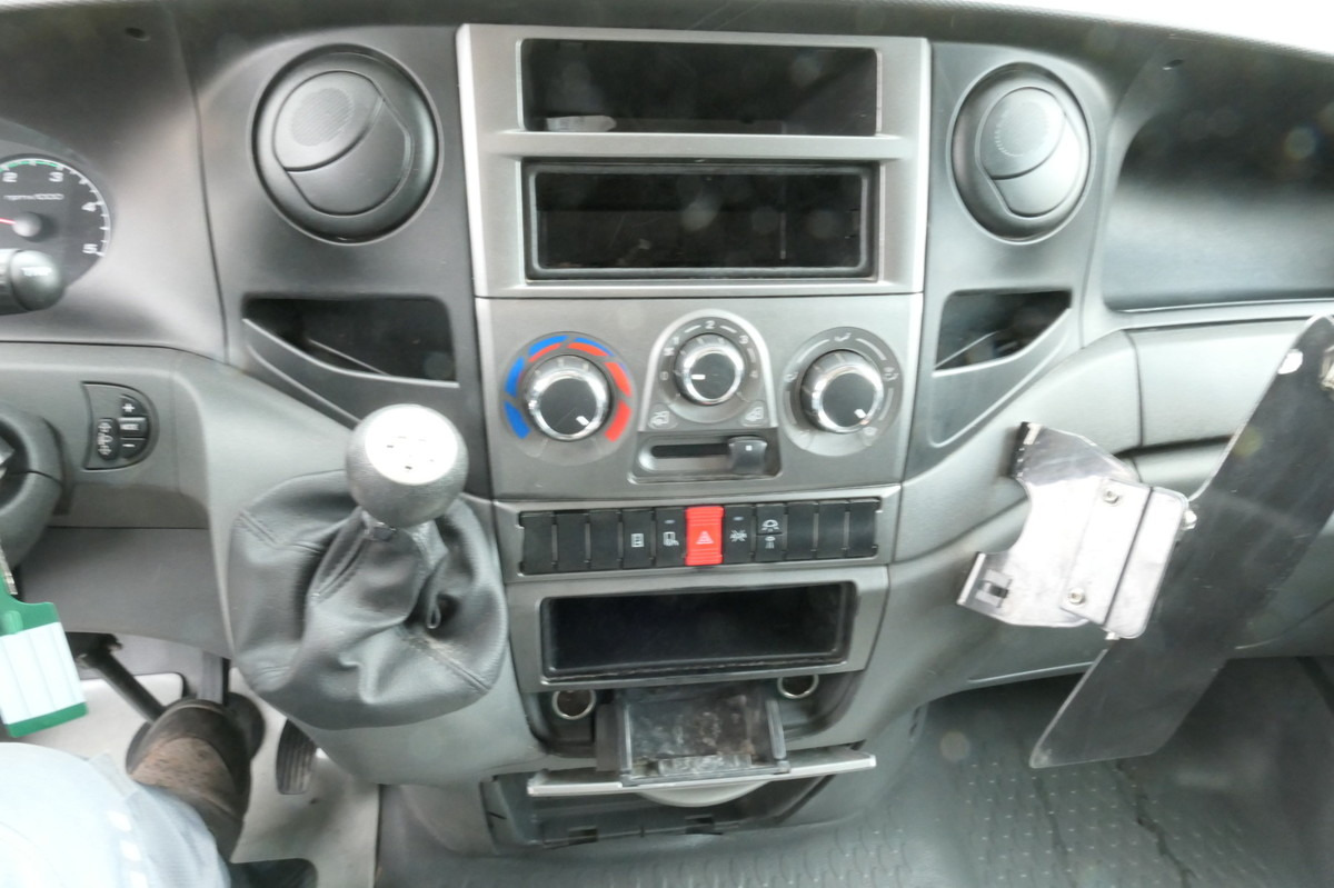 Box van IVECO Daily 35 S11 C30C AUTOMATIK KAMERA Regale LUFT D: picture 10