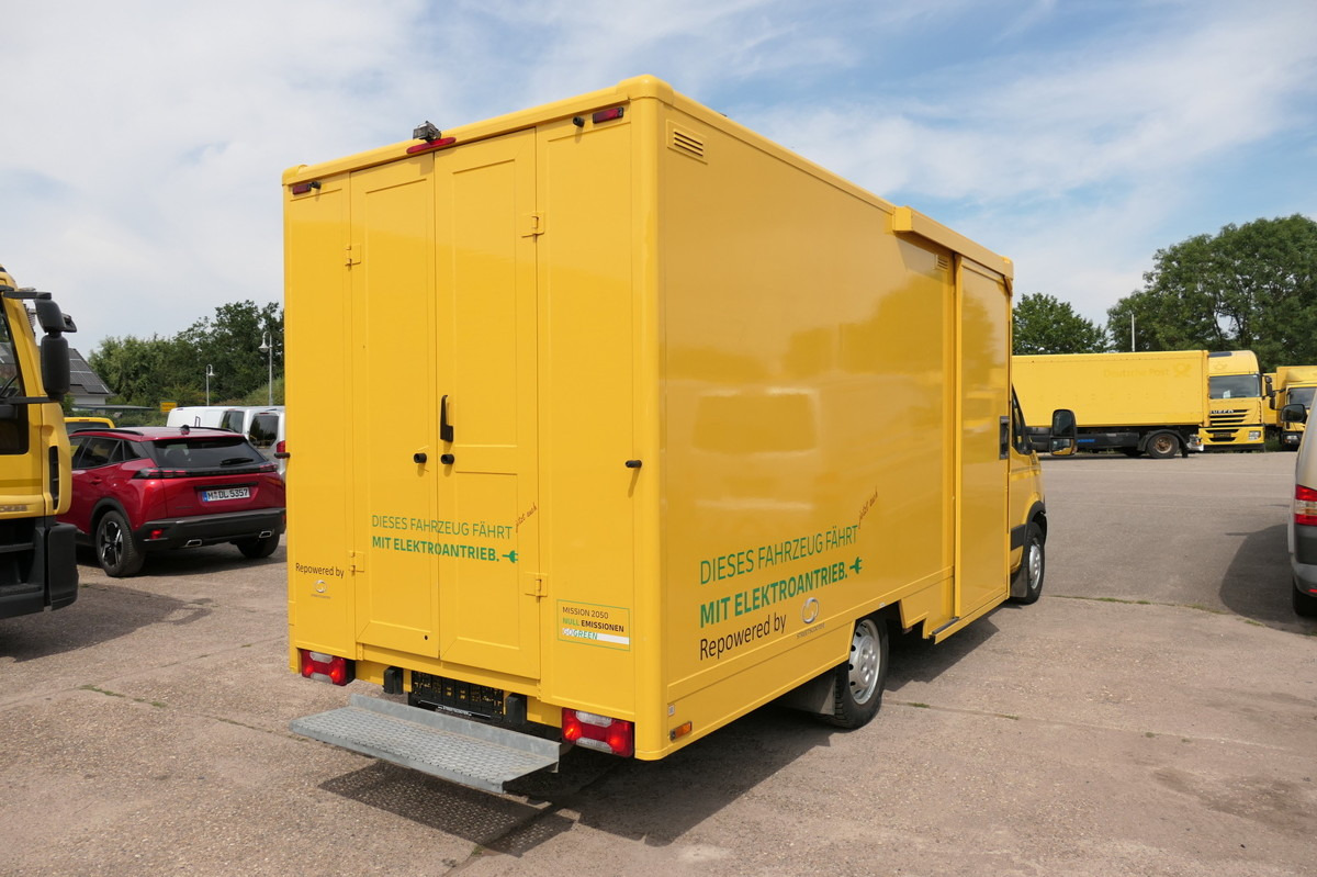 IVECO Daily 35 S11 C30C ELEKTRO COC Umbau 08/2021 Firm - Box van, Electric van: picture 4 IVECO Daily 35 S11 C30C ELEKTRO COC Umbau 08/2021 Firm - Box van, Electric van: picture 4