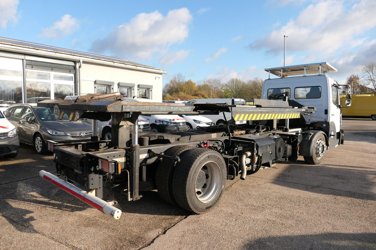 MERCEDES-BENZ Kamag Wiesel WBH 25 E4-D - Container transporter/ Swap body truck: picture 2 MERCEDES-BENZ Kamag Wiesel WBH 25 E4-D - Container transporter/ Swap body truck: picture 2