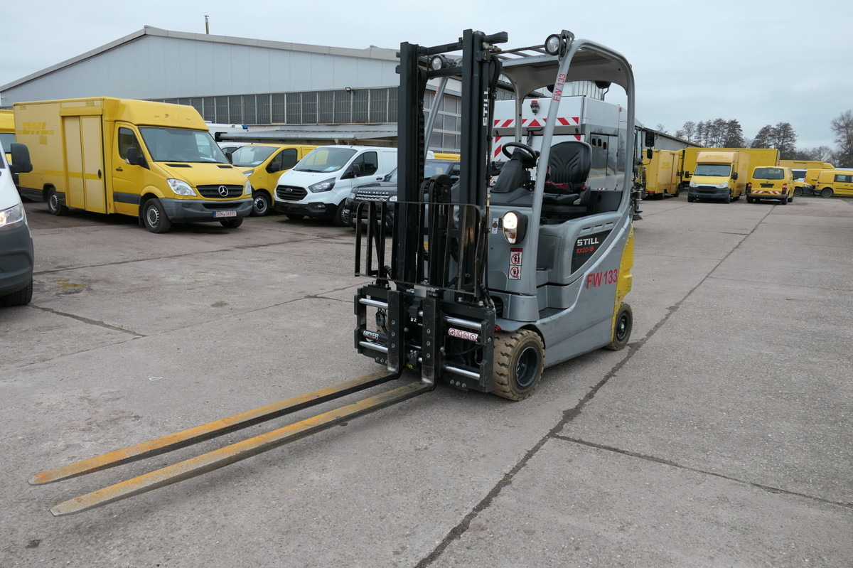 STILL RX 20-18P/H 4RAD DUPLEX 4VENTIL BATTERIE 29/2016 - Truck mounted forklift: picture 2 STILL RX 20-18P/H 4RAD DUPLEX 4VENTIL BATTERIE 29/2016 - Truck mounted forklift: picture 2