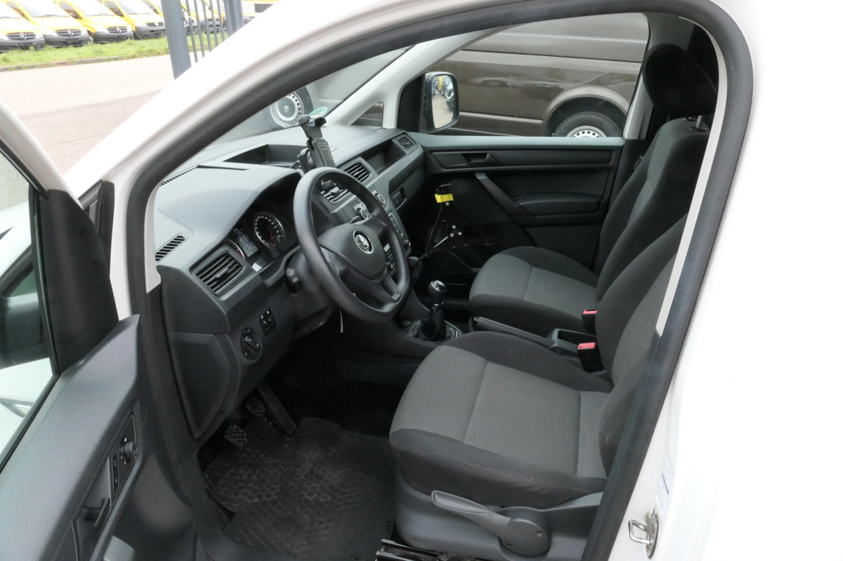 Small van VW Caddy 2.0 TDI 4Motion Klima Werkstatteinbauten T: picture 9