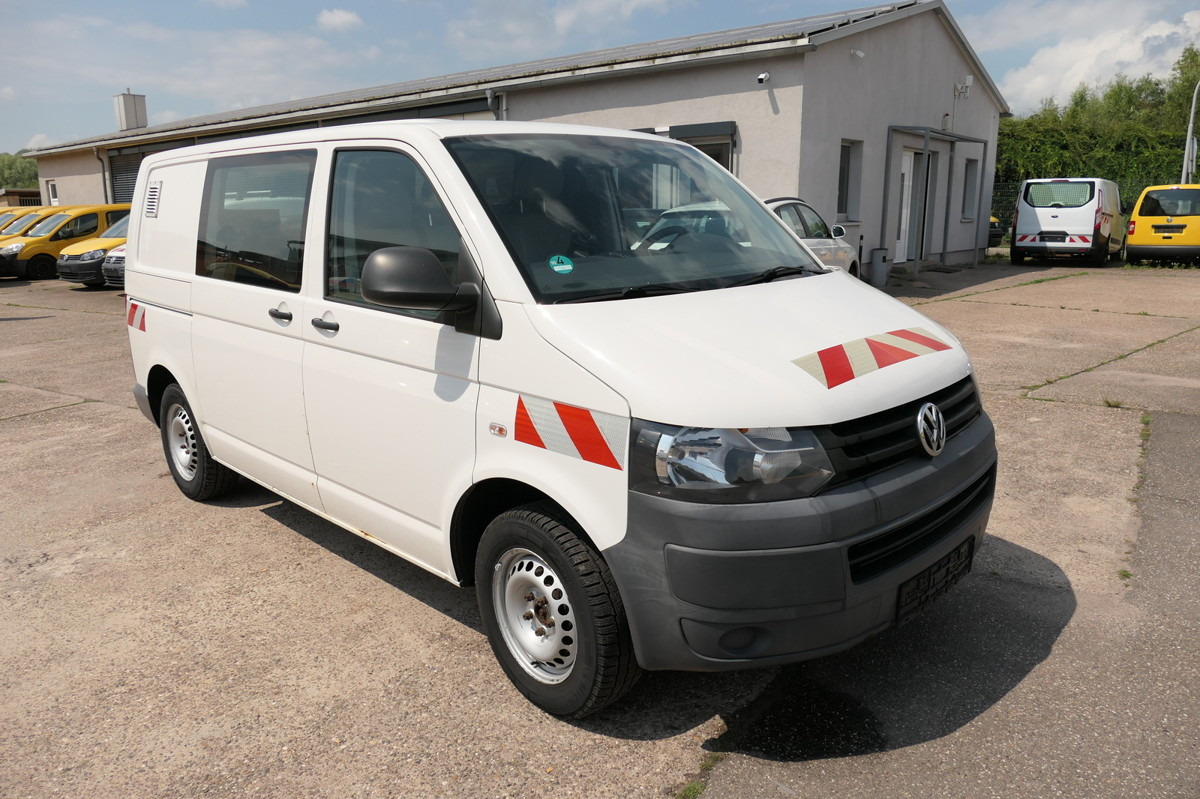 VW T5 2.0 TDI 4Motion 3-Sitzer AHK KLIMA WERKSTATTE - Small van: picture 2 VW T5 2.0 TDI 4Motion 3-Sitzer AHK KLIMA WERKSTATTE - Small van: picture 2