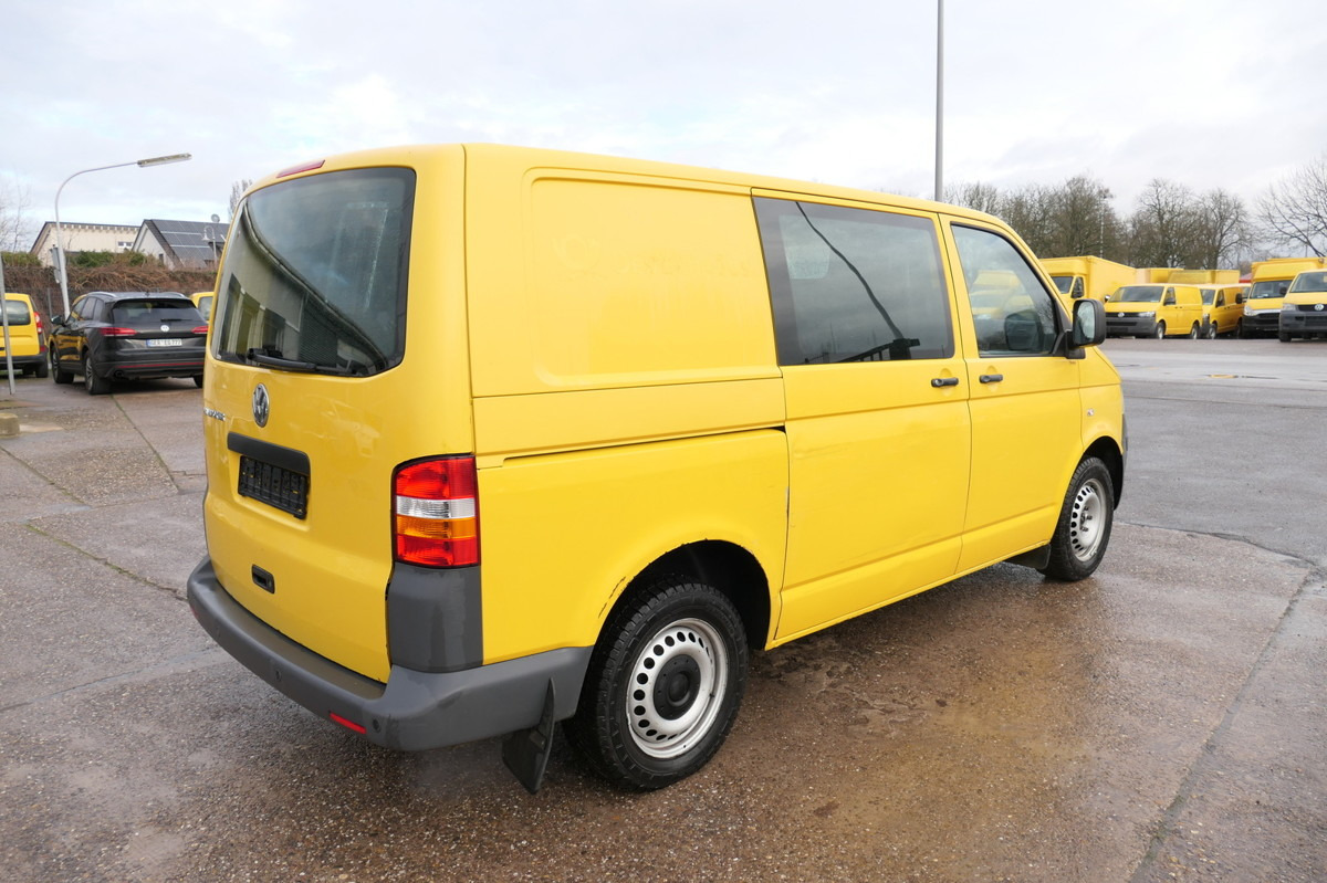VW T5 Transporter 1.9 TDI PARKTRONIK 2xSCHIEBETÜR - Small van: picture 4 VW T5 Transporter 1.9 TDI PARKTRONIK 2xSCHIEBETÜR - Small van: picture 4
