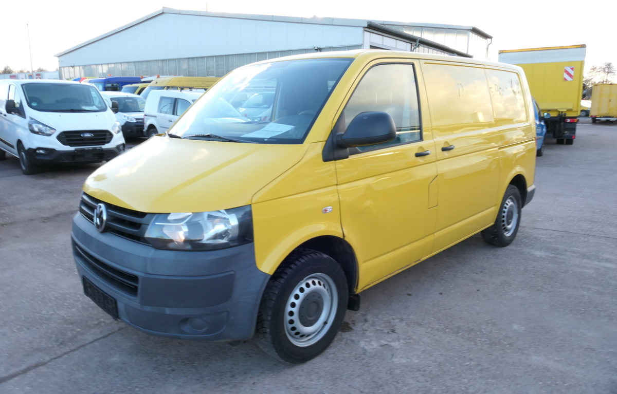 VW T5 Transporter 1.9 TDI PARKTRONIK 2xSCHIEBETÜR - Small van: picture 2 VW T5 Transporter 1.9 TDI PARKTRONIK 2xSCHIEBETÜR - Small van: picture 2