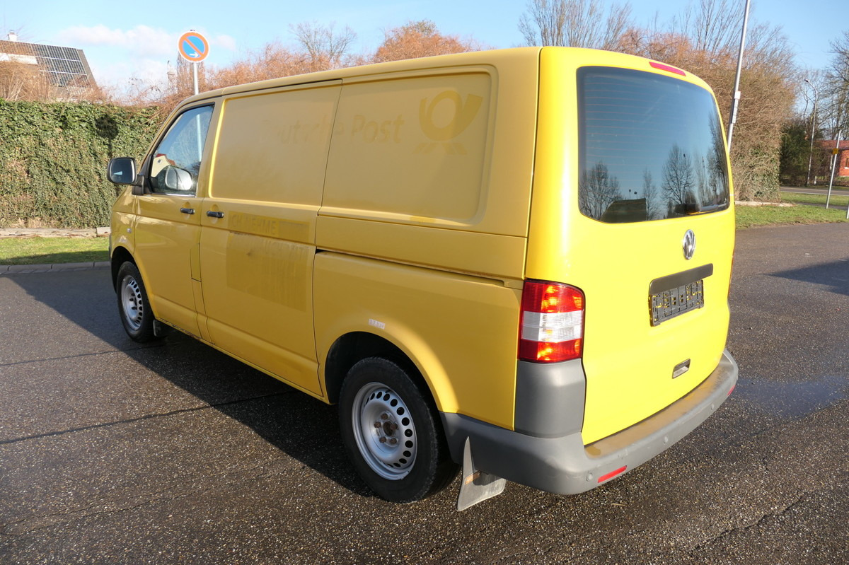 VW T5 Transporter 2.0 TDI EURO-5 2xSCHIEBETÜR PARKT - Small van: picture 5 VW T5 Transporter 2.0 TDI EURO-5 2xSCHIEBETÜR PARKT - Small van: picture 5