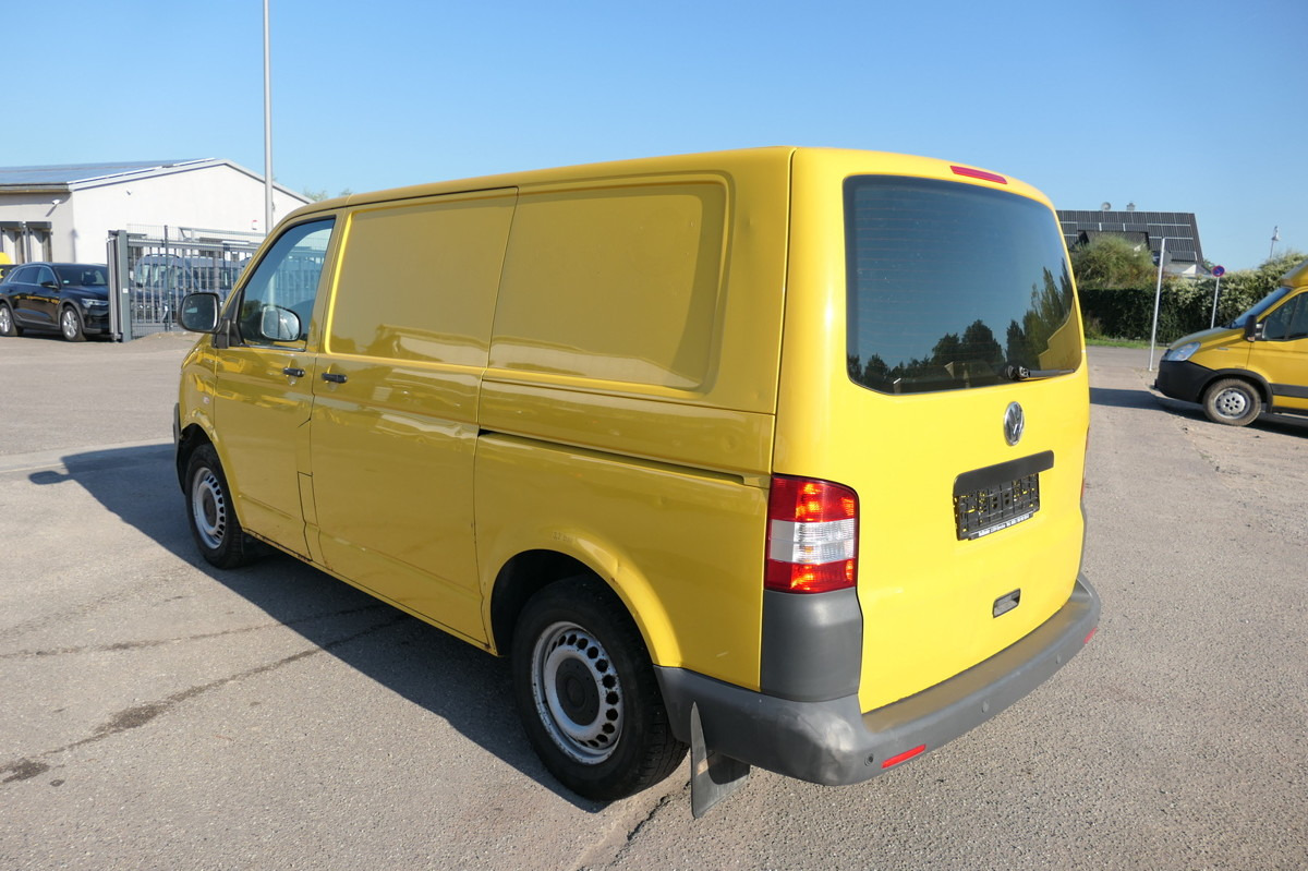 VW T5 Transporter 2.0 TDI PARKTRONIK 2xSCHIEBETÜR C - Small van: picture 5 VW T5 Transporter 2.0 TDI PARKTRONIK 2xSCHIEBETÜR C - Small van: picture 5