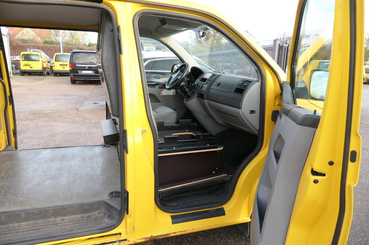 Small van VW T5 Transporter 2.0 TDI PARKTRONIK EURO-5 2xSCHIE: picture 8 Small van VW T5 Transporter 2.0 TDI PARKTRONIK EURO-5 2xSCHIE: picture 8