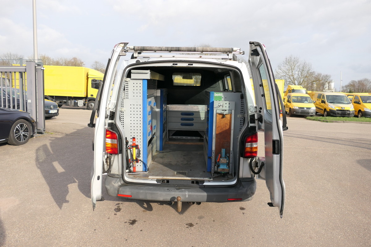 VW T5 Transporter 2.5 TDI 4Motion Werkstatteinbau A - Small van: picture 1 VW T5 Transporter 2.5 TDI 4Motion Werkstatteinbau A - Small van: picture 1