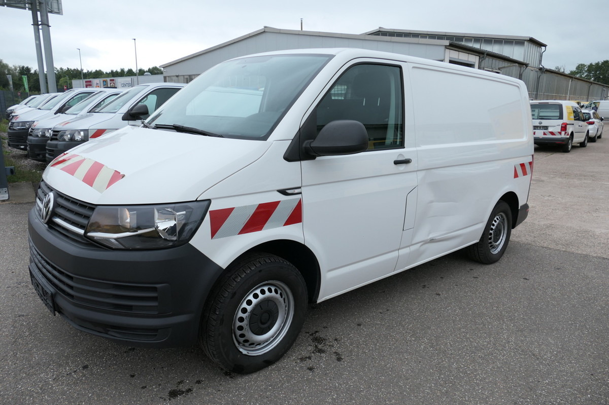 VW T6 Transporter 2.0 TDI 4Motion 3Sitzer KLIMA AHK - Small van: picture 2 VW T6 Transporter 2.0 TDI 4Motion 3Sitzer KLIMA AHK - Small van: picture 2