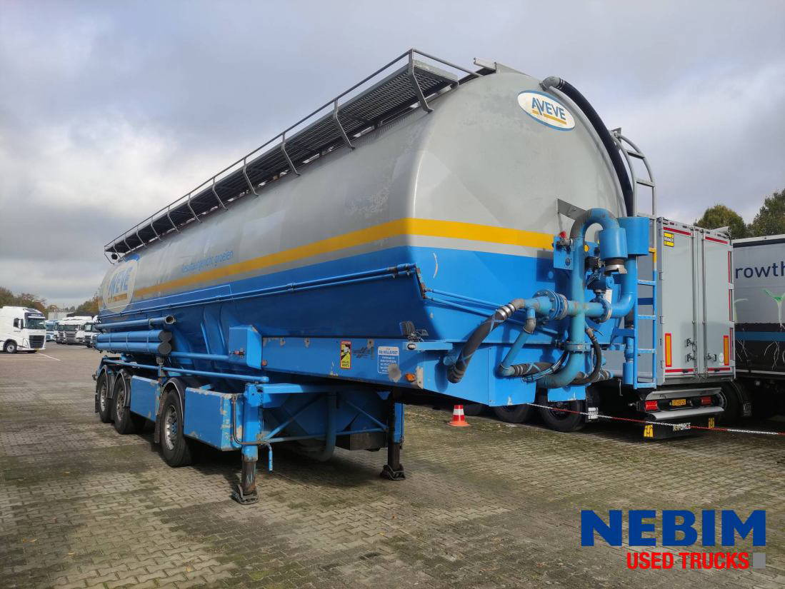Lambrecht 01LK30 3 as - Veevoederbulk - Tank semi-trailer: picture 3 Lambrecht 01LK30 3 as - Veevoederbulk - Tank semi-trailer: picture 3