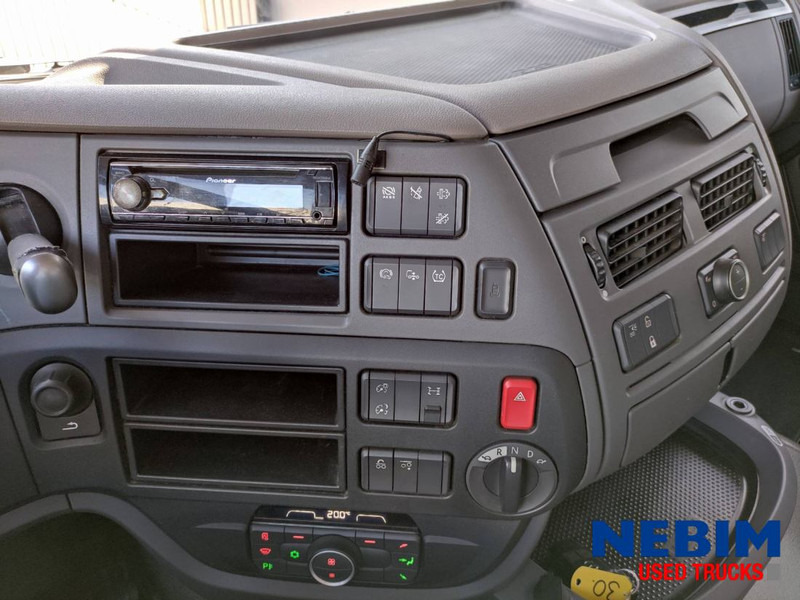 DAF XF450 6x2 FTG 510.880Km - ADR/VLG - AT - Tractor unit: picture 5 DAF XF450 6x2 FTG 510.880Km - ADR/VLG - AT - Tractor unit: picture 5