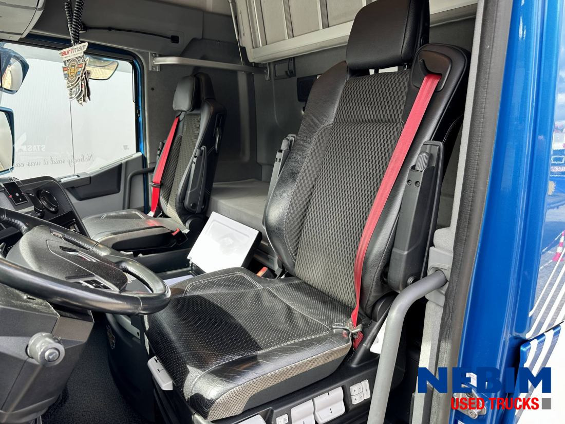 Renault T HIGH 520 Special Edition - NEW Tacho - Tractor unit: picture 3 Renault T HIGH 520 Special Edition - NEW Tacho - Tractor unit: picture 3