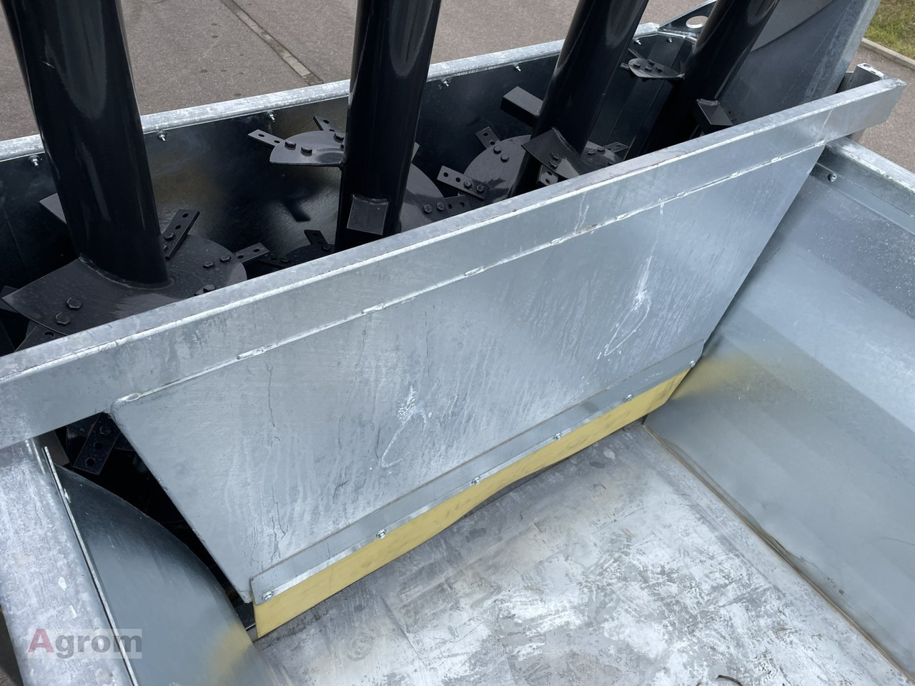 New Manure spreader Fliegl ADS 60: picture 11