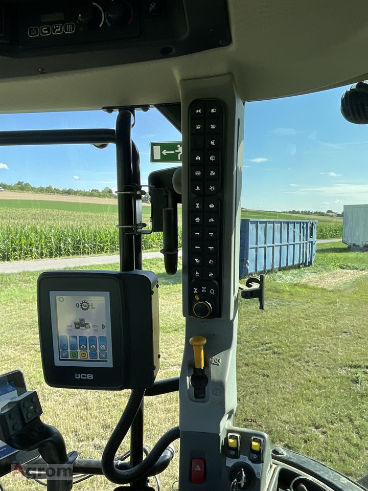 JCB Fastrac 4220 mit Lenksystem RTK - Farm tractor: picture 4 JCB Fastrac 4220 mit Lenksystem RTK - Farm tractor: picture 4