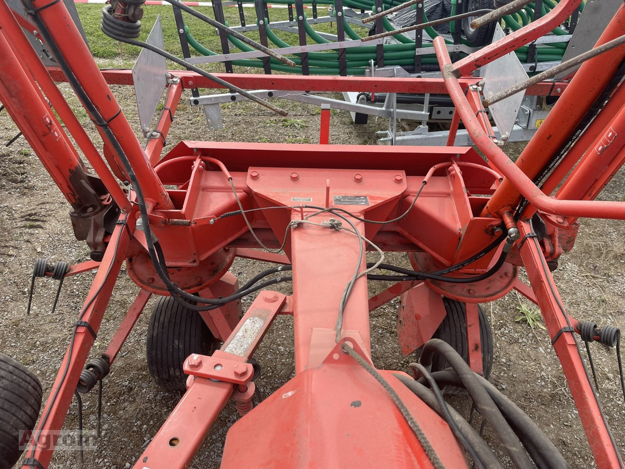 Tedder/ Rake Kuhn GF 8501: picture 9