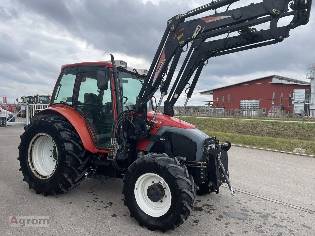 Farm tractor Lindner Geotrac 93: picture 9