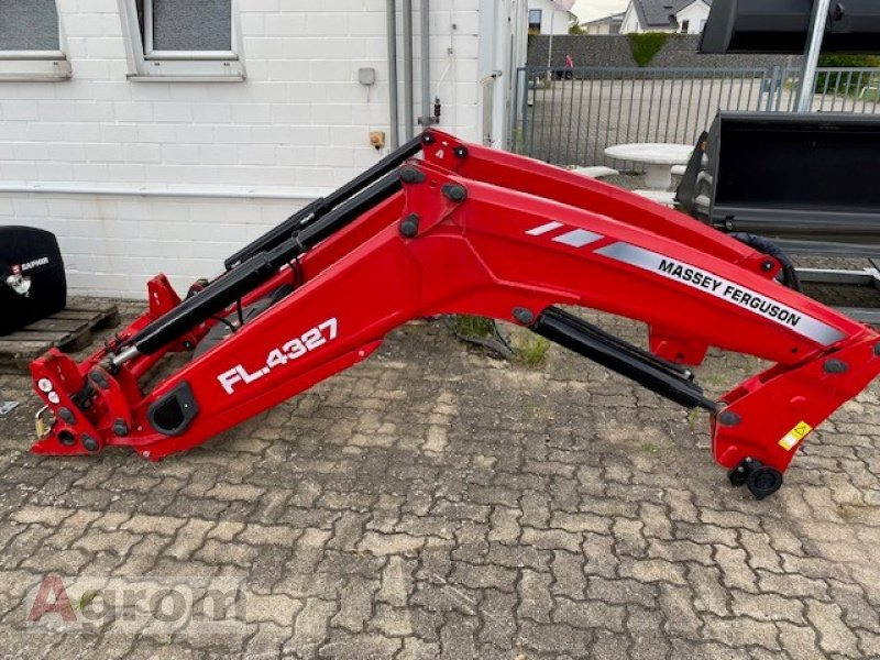 Massey Ferguson 4327 - Front loader for tractor: picture 1 Massey Ferguson 4327 - Front loader for tractor: picture 1