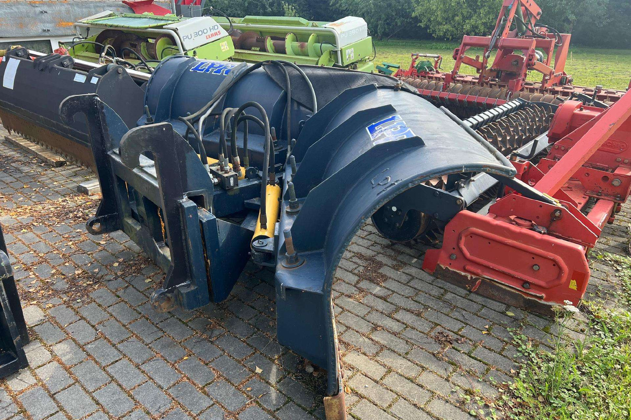 -Kita- Stumdytuvai - Snow plough: picture 1 -Kita- Stumdytuvai - Snow plough: picture 1