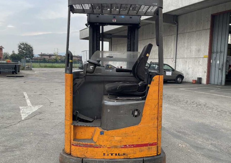 Atlet UFS 250 (Batt. 2020) - 4-way reach truck: picture 2 Atlet UFS 250 (Batt. 2020) - 4-way reach truck: picture 2