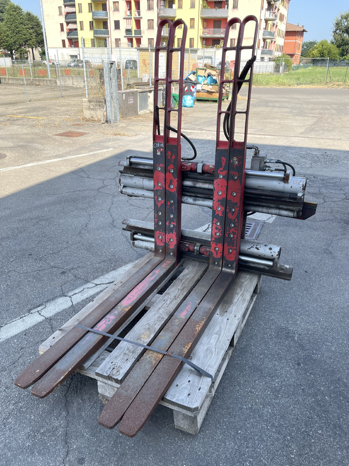 DURWEN DPK 25 C - Clamp for Forklift: picture 1 DURWEN DPK 25 C - Clamp for Forklift: picture 1