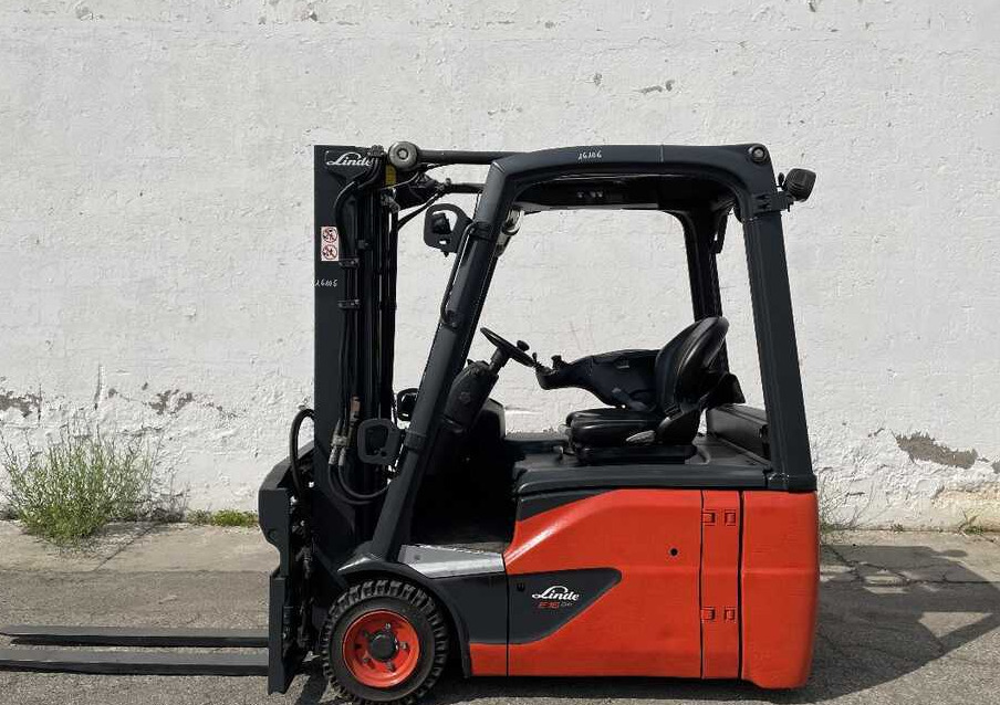 LINDE E 16-02 - Electric forklift: picture 2 LINDE E 16-02 - Electric forklift: picture 2