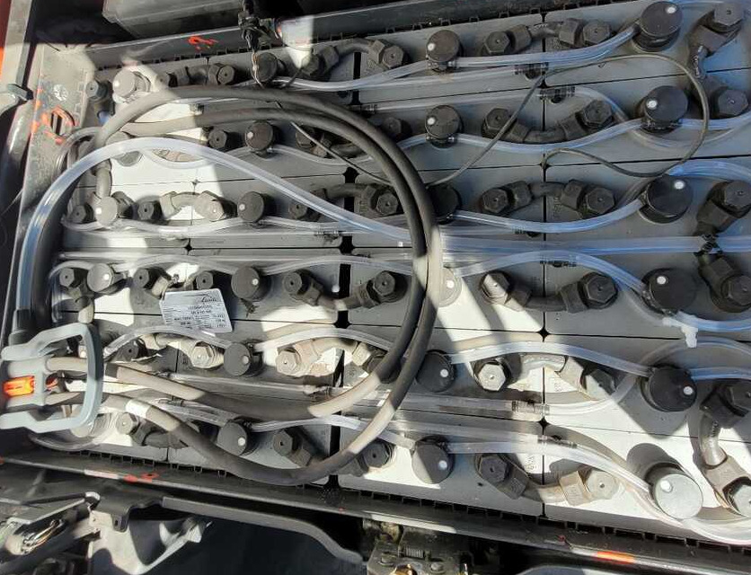 Linde E 16 C-01 (BATT. 2017) - Electric forklift: picture 4 Linde E 16 C-01 (BATT. 2017) - Electric forklift: picture 4