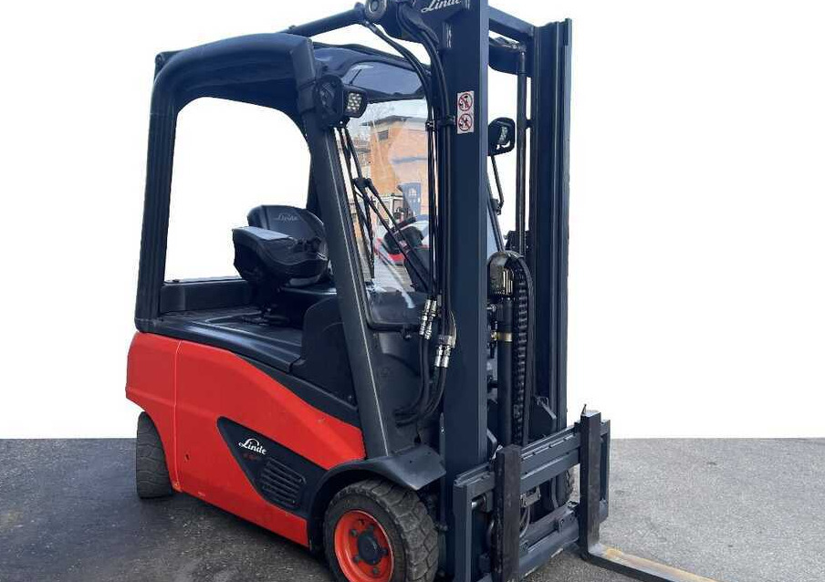 Linde E 16 P-02/386 - Electric forklift: picture 1 Linde E 16 P-02/386 - Electric forklift: picture 1