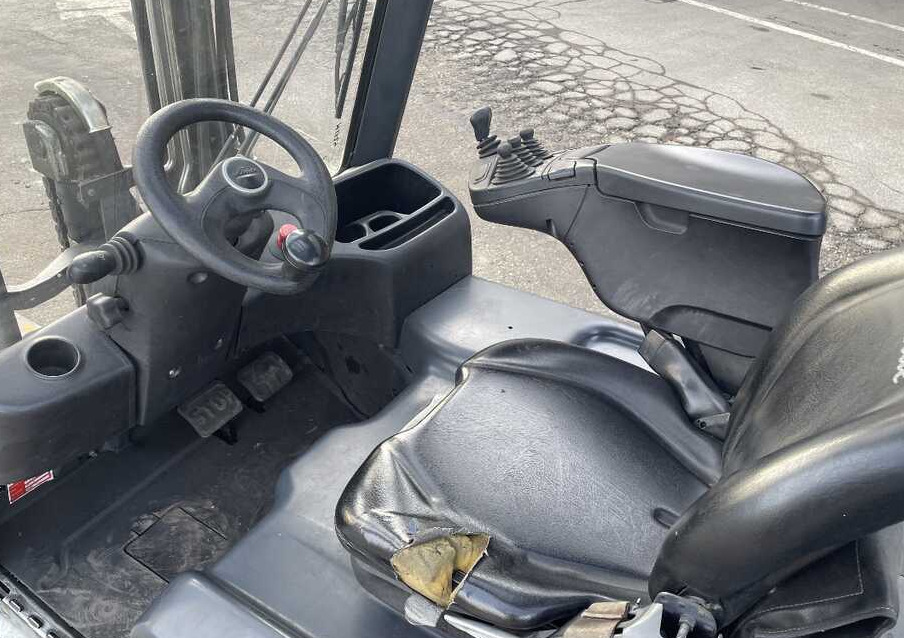 Linde E 16 P-02/386 - Electric forklift: picture 2 Linde E 16 P-02/386 - Electric forklift: picture 2